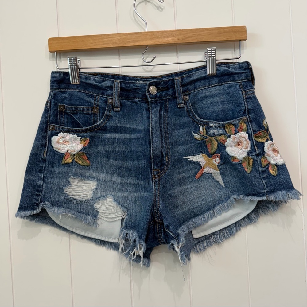American Eagle Vintage High Rise Festival Jean Shorts Floral Bird Embroidery 4